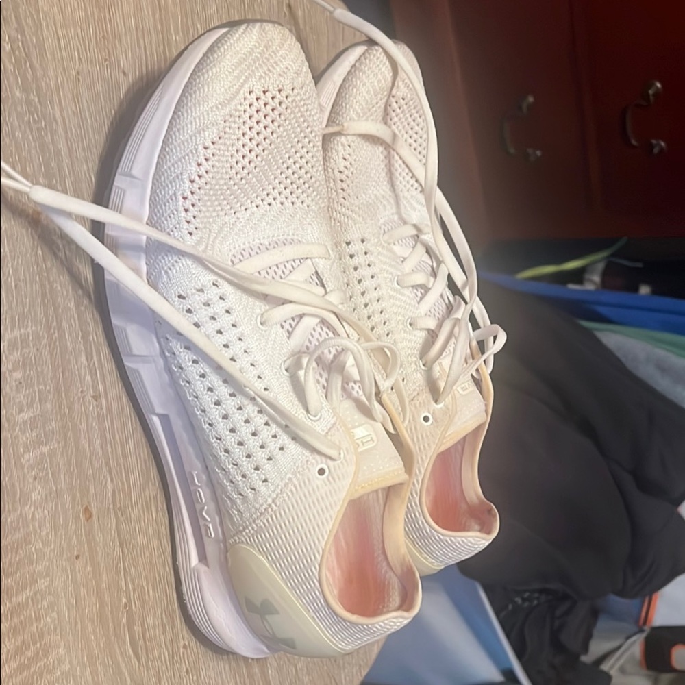 Men’s White Athletic Shoes